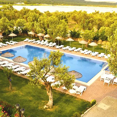 Zeytin Arasi Aparthotel 4*