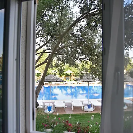 Aparthotel Zeytin Arasi 3*