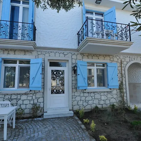 Zeytin Arasi Ayvalik