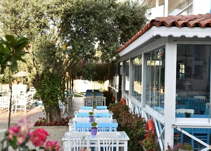 Zeytin Arasi Aparthotel Ayvalı