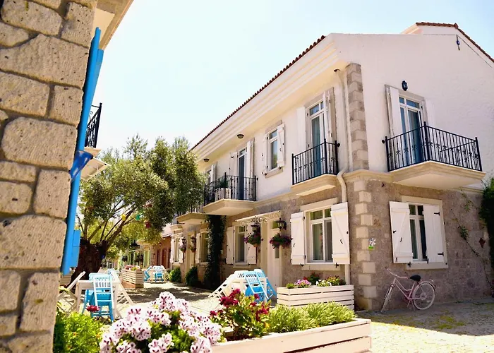 Zeytin Arasi Aparthotel 4*